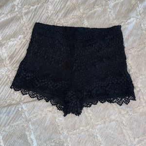 Black lace dressy shorts, good condition